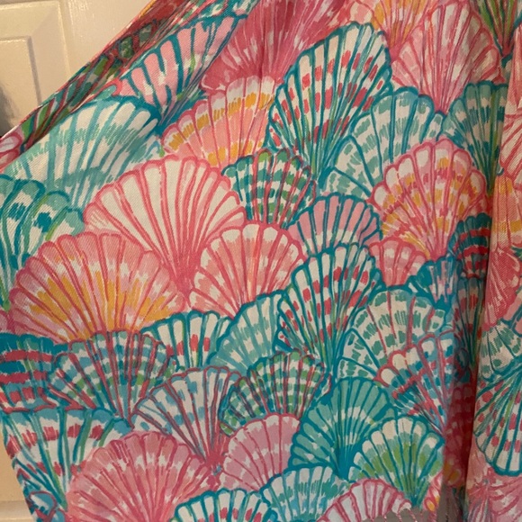 Lilly Pulitzer Shell Print Scarf - Picture 4 of 4
